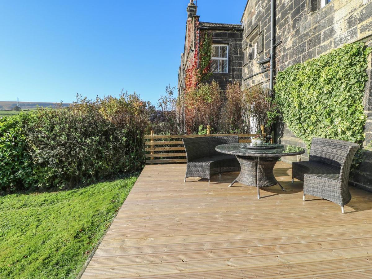 The Cottage, Beeston Hall Sowerby Bridge Exterior photo