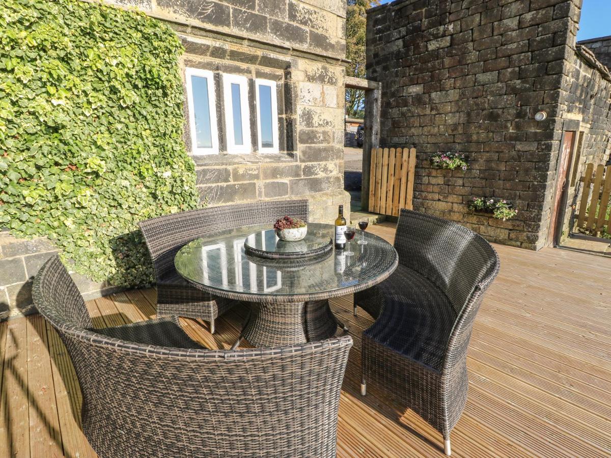 The Cottage, Beeston Hall Sowerby Bridge Exterior photo